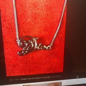 Meet your Posher, Jada